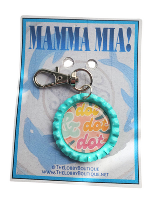 MAMMA MIA "und Punkt, Punkt, Punkt..." Glascabachon-Schlüsselanhänger MAMMA MIA "und Punkt, Punkt, Punkt..." Glascabachon-Schlüsselanhänger