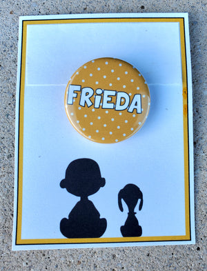 CHARLIE BROWN "Frieda" Metal Pinback Button CHARLIE BROWN "Frieda" Metal Pinback Button