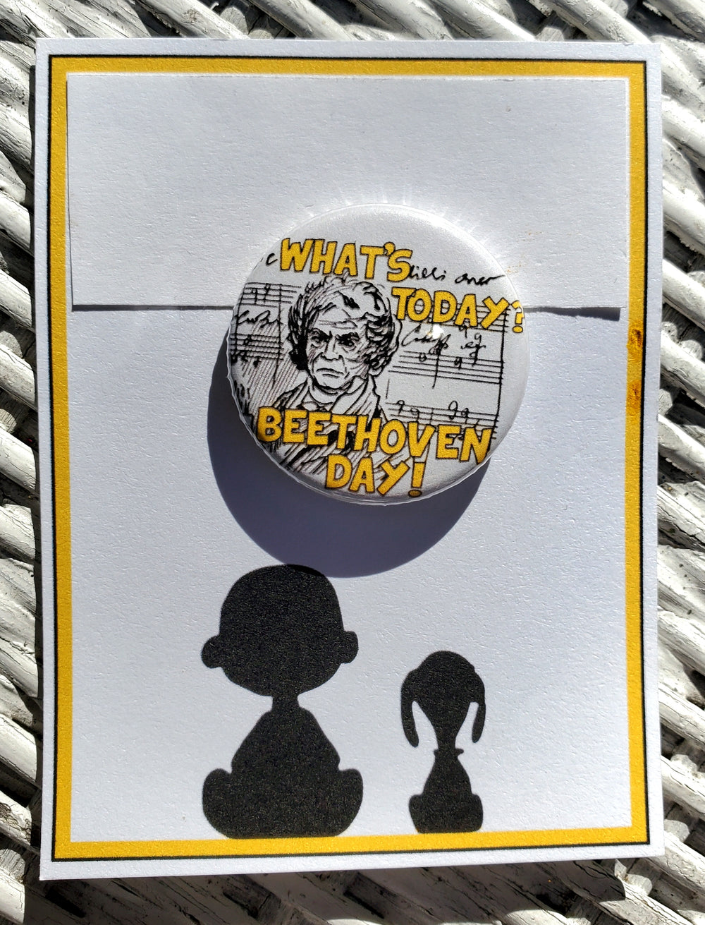 CHARLIE BROWN "Beethoven Day" Metal Pinback Button
