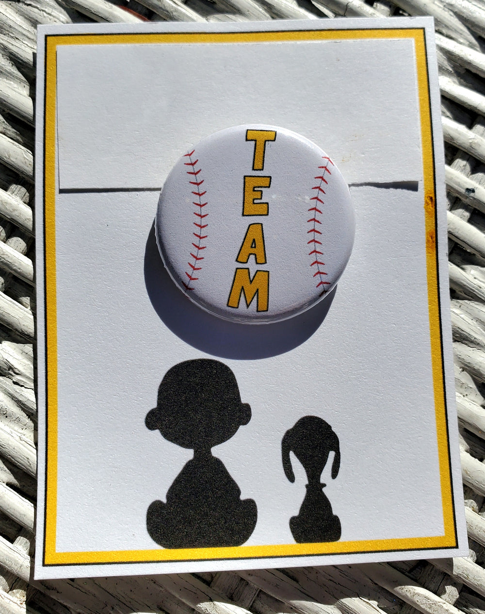 CHARLIE BROWN "Team" Metal Pinback Button