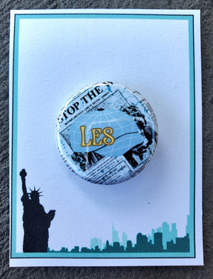 NEWSIES "Les" Metall Button Button NEWSIES "Les" Metall Button Button