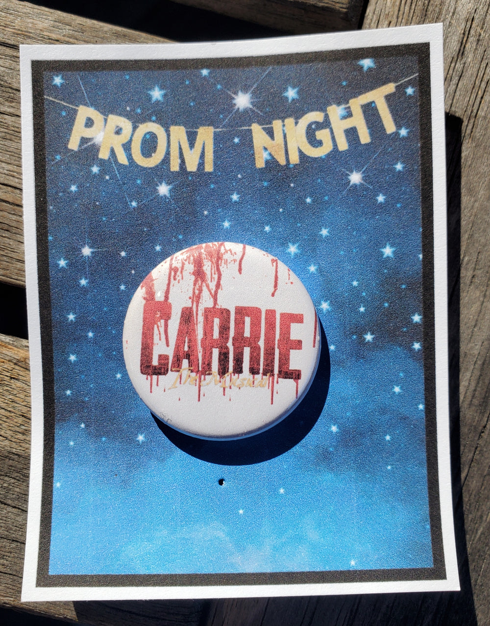 CARRIE "Show Pin" Metall-Anstecker