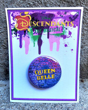 DESCENDANTS "Queen Belle" Metall-Anstecker DESCENDANTS "Queen Belle" Metall-Anstecker