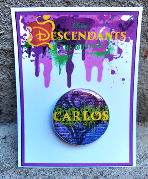 DESCENDANTS "Carlos" Metall-Anstecker DESCENDANTS "Carlos" Metall-Anstecker