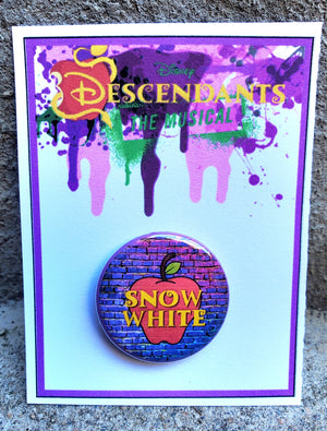 DESCENDANTS "Schneewittchen" Metall Button Button DESCENDANTS "Schneewittchen" Metall Button Button