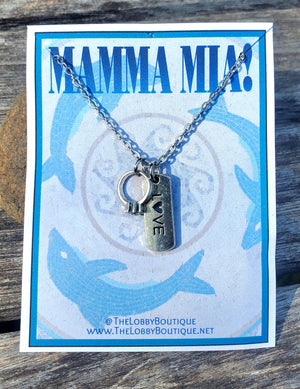 MAMMA MIA Halskette mit Liebesanhänger und Verlobungsring MAMMA MIA Halskette mit Liebesanhänger und Verlobungsring