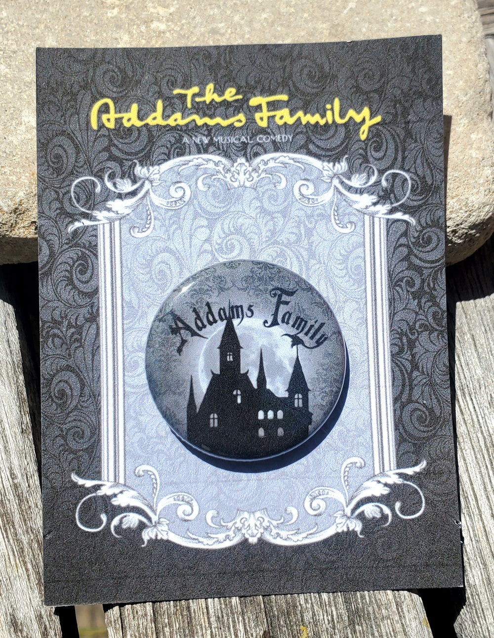 ADDAMS FAMILY "Show Logo" Metal Pinback Button