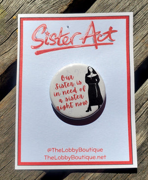 ADDAMS FAMILY "Alice Beineke" Metall-Anstecker ADDAMS FAMILY "Alice Beineke" Metall-Anstecker