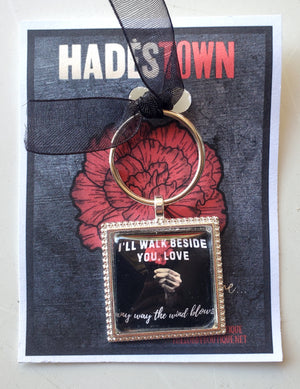 ADDAMS FAMILY "Alice Beineke" Metall-Anstecker ADDAMS FAMILY "Alice Beineke" Metall-Anstecker