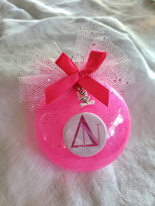 LEGALLY BLONDE "Delta Nu" Christmas Ornament