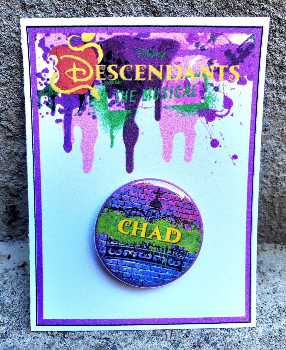 DESCENDANTS "Chad" Metall Button