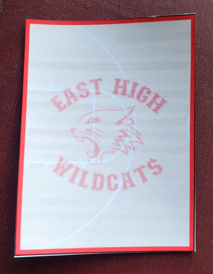 ADDAMS FAMILY "Alice Beineke" Metall-Anstecker