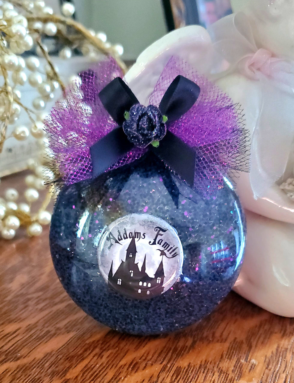 ADDAMS FAMILY Christmas Ornament